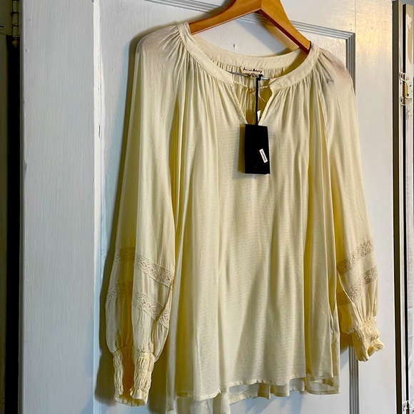 Jane and Delancey cream colour peasant blouse. NWT. - Picture 1 of 6